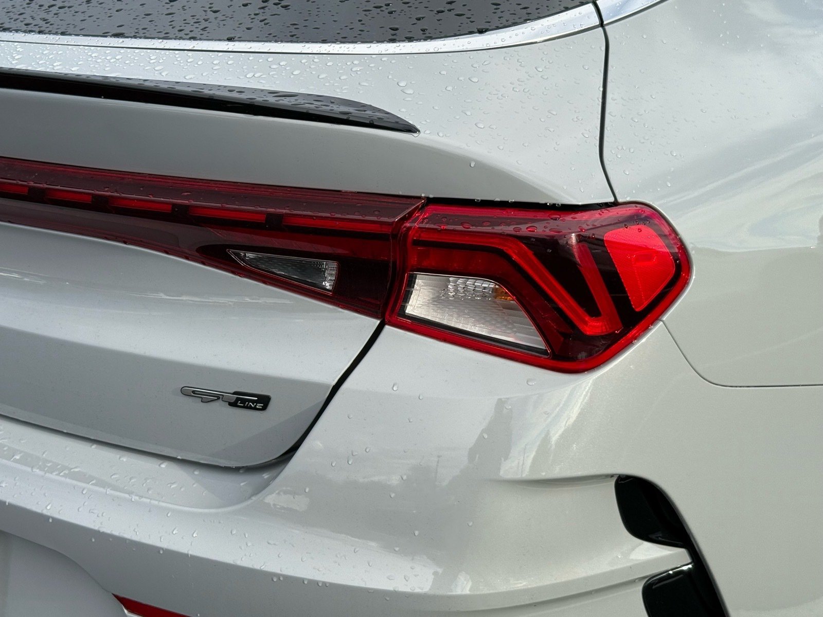 2021 Kia K5 GT-Line — photo 9 thumbnail