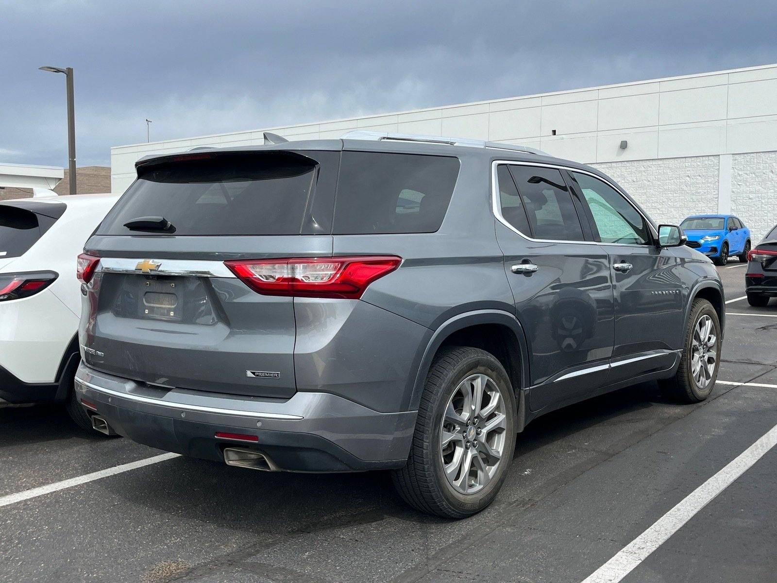 2018 Chevrolet Traverse Premier — photo 3 thumbnail
