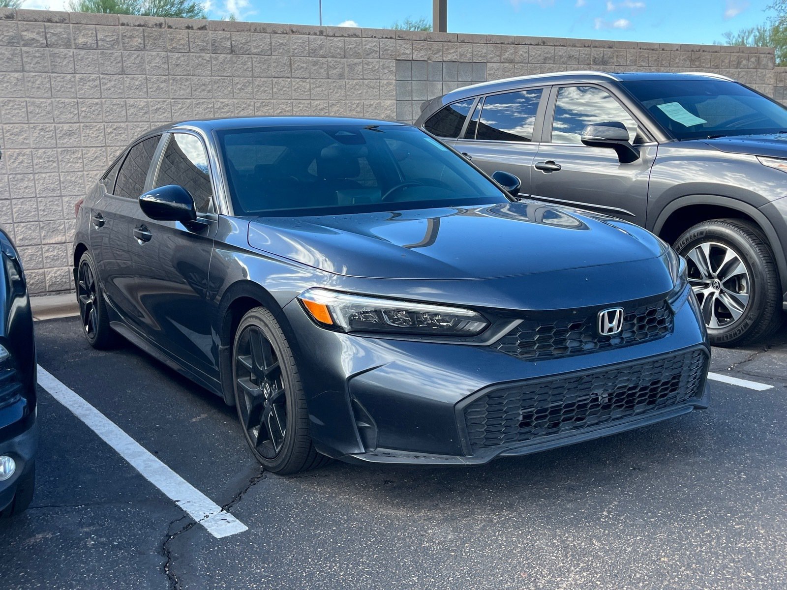 2025 Honda Civic Sport — photo 4 thumbnail