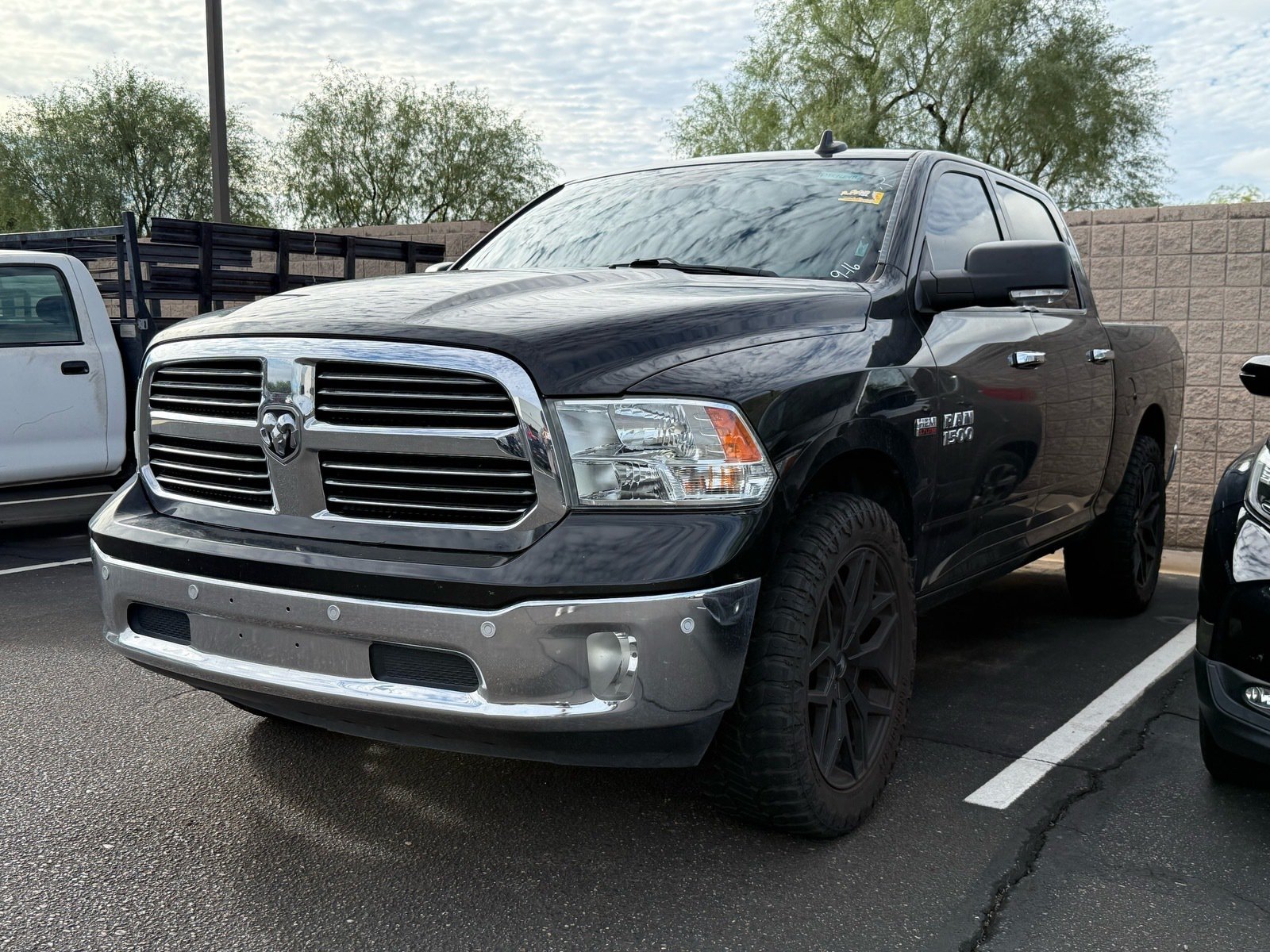 2017 RAM 1500 Big Horn — photo 2 thumbnail